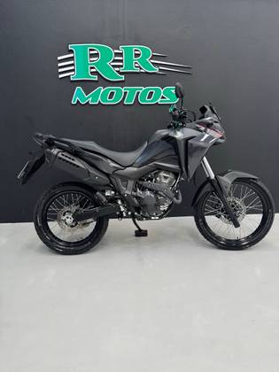 HONDA XRE 300 SAHARA HONDA XRE 300 SAHARA